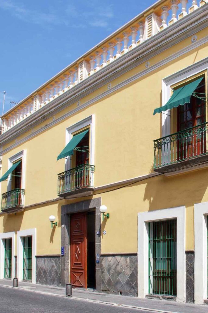 Conoce las 45 edificaciones históricas del Barrio Universitario