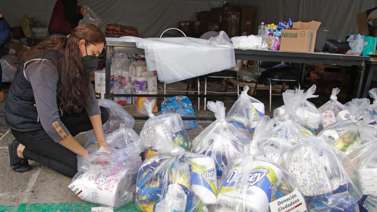 Ubica los centros de acopio en Puebla para ayudar a damnificados en Acapulco