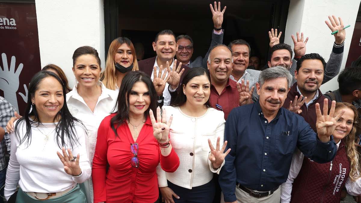 Aspirantes de Morena Puebla conocen resultados de encuesta interna