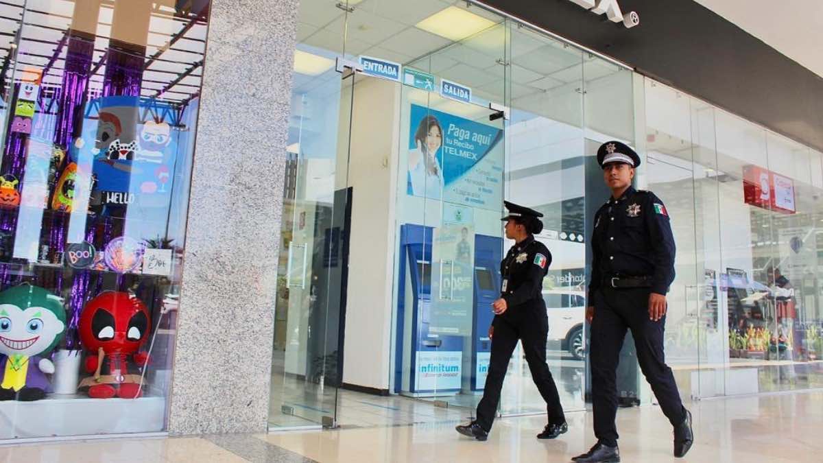 Ponen en marcha operativo Plaza segura en zonas comerciales de San Andrés Cholula