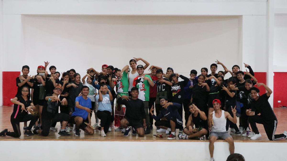 Se preparan bailarines para la Espartaqueada Cultural 2024