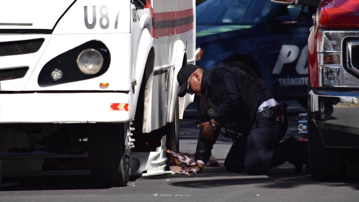 Ruta S19 atropella y mata a una mujer en el bulevar Hermanos Serdán