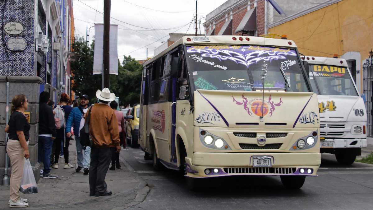 En análisis el probable aumento al transporte público en Puebla