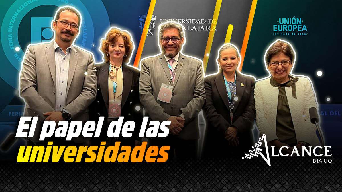 Rectora de la BUAP participan foro de la Feria del Libro en Guadalajara