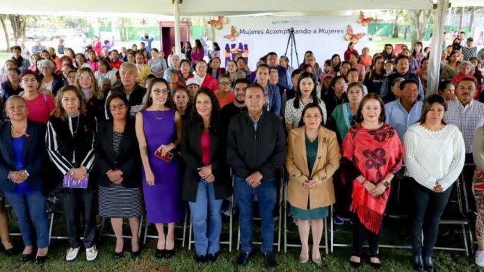 Conmemoran 25N en San Andrés Cholula con ponencia “Mujeres Acompañado Mujeres!