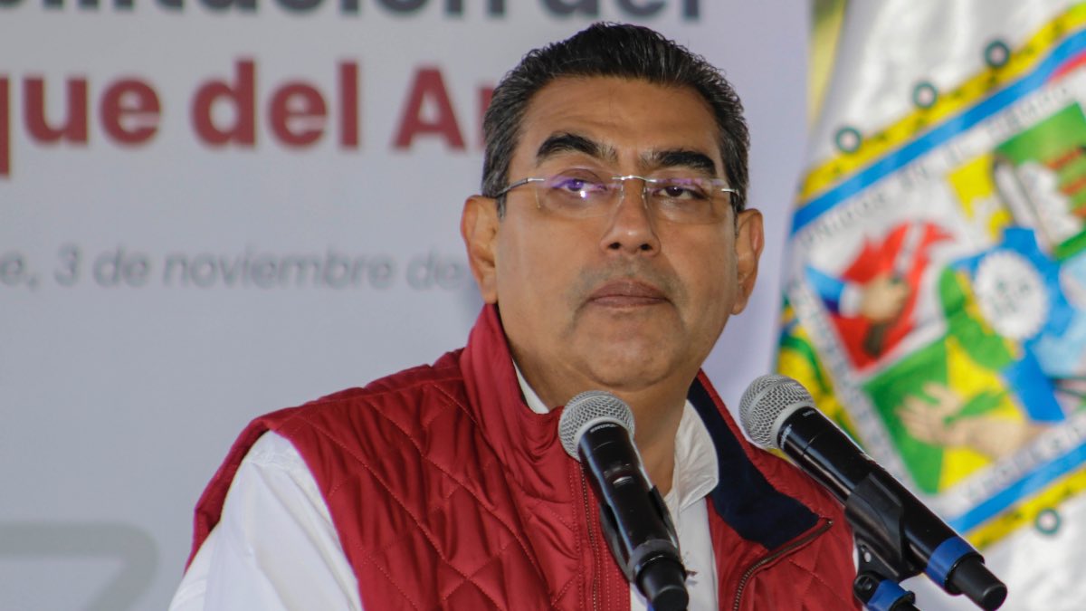 Ningún secretario ha presentado renuncia para buscar nuevo cargo: gobernador