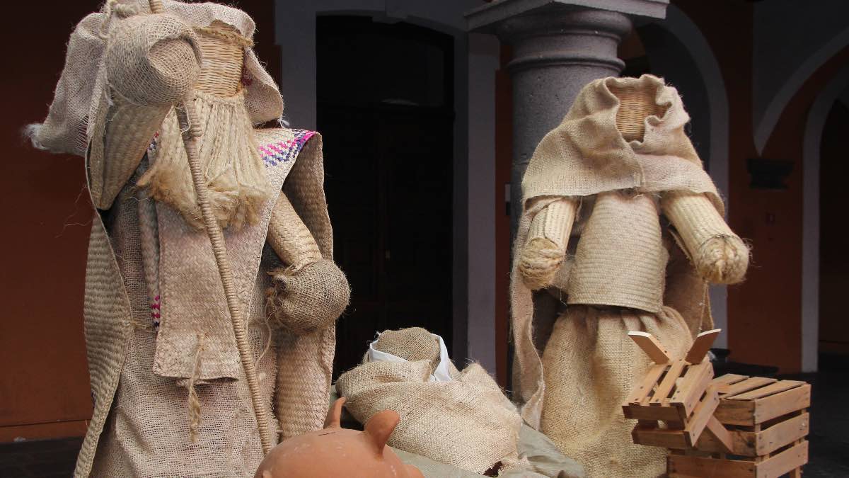 Huaquechula deslumbra con nacimiento monumental artesanal