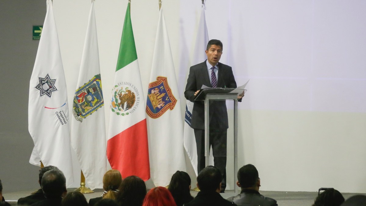 La próxima semana, Eduardo Rivera solicitará licencia al Cabildo