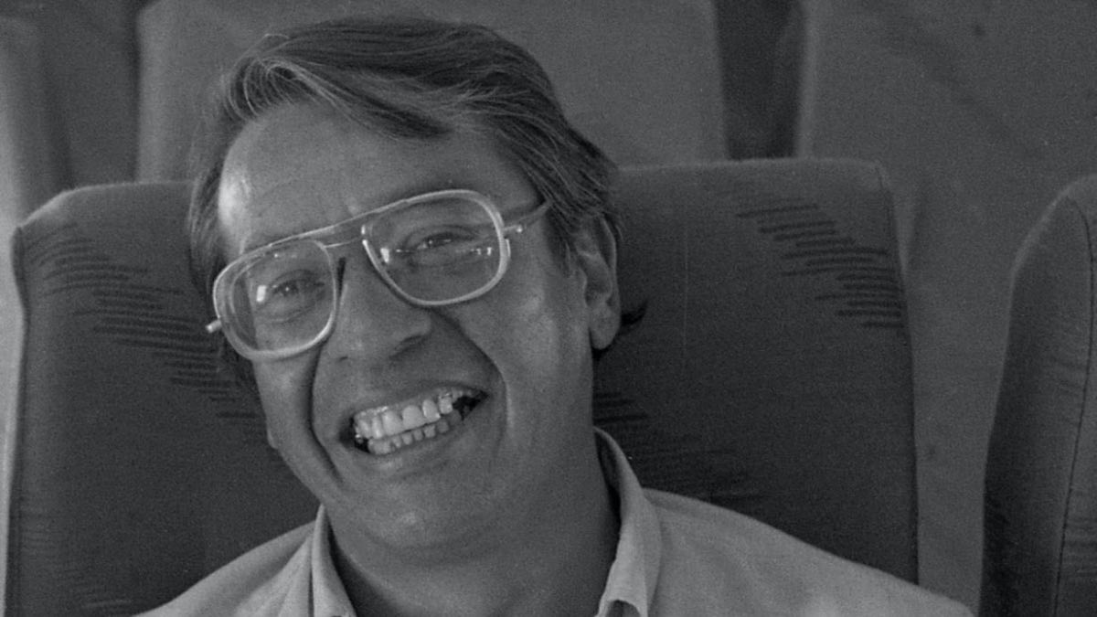 A los 79 años, fallece de José Agustín, Icono de la "Literatura de la Onda"**