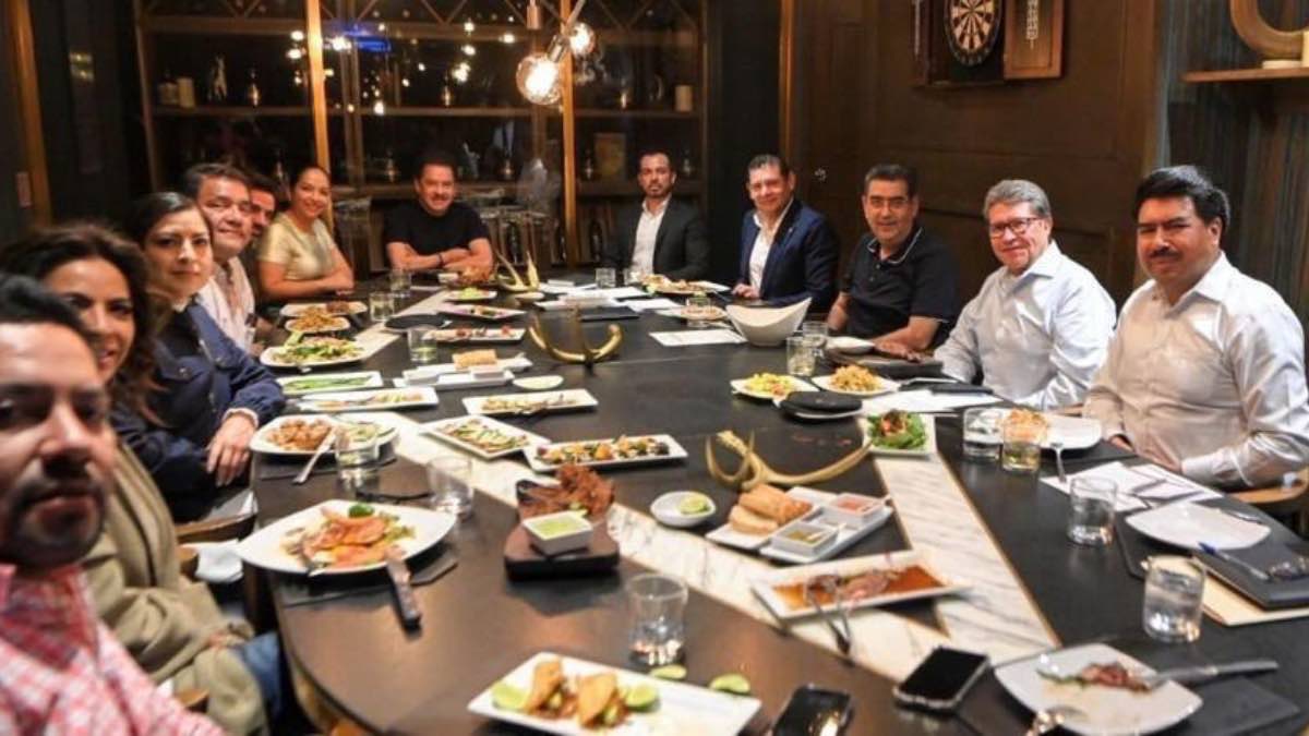Alejandro Armenta y morenistas se reúnen con Ricardo Monreal y con el gobernador