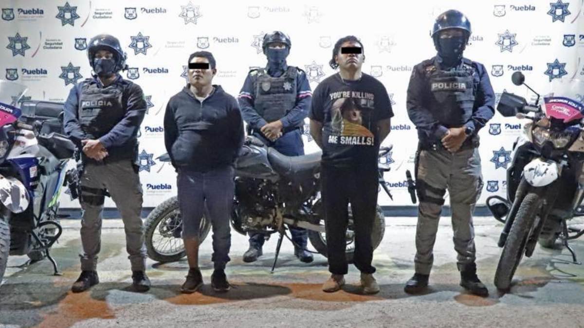 Atrapan a dos sujetos por robar una gasolinera en la colonia Ampliación Cencalli