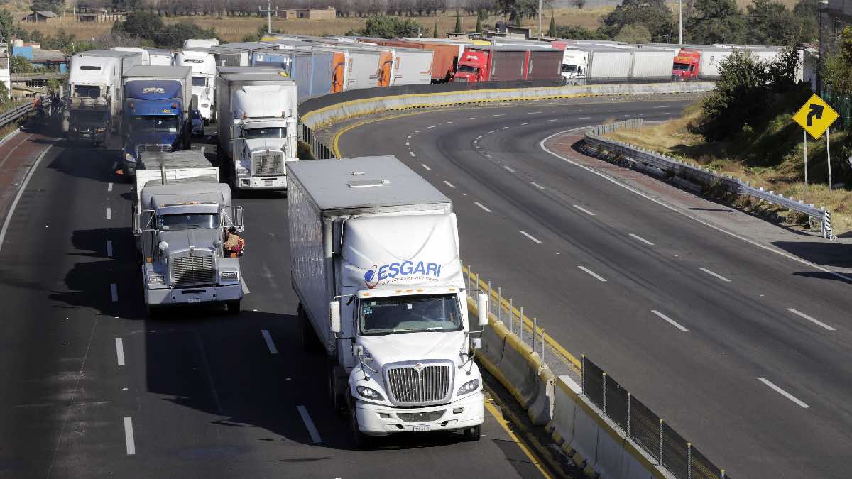 Cerrarán carretera México-Puebla por obras de mantenimiento