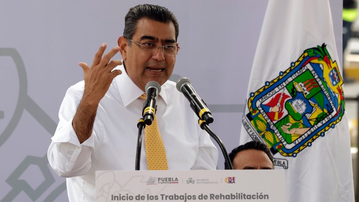 Gobierno investigará denuncias por inversión fallida en Banco Accendo 