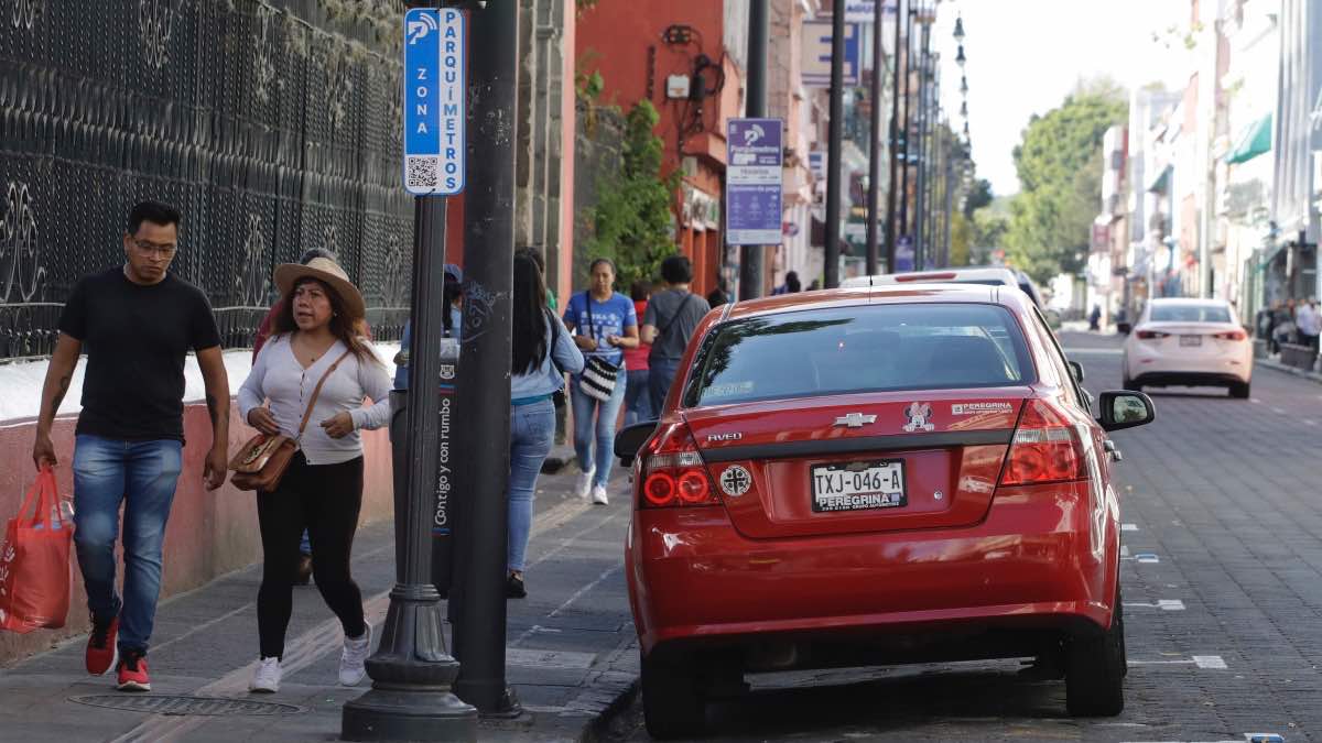 Analizan instalar parquímetros en la zona de la UPAEP