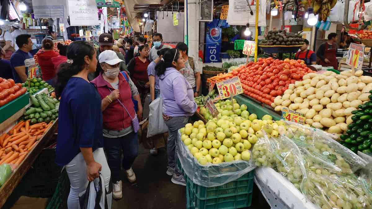 ¡Jitomate por las nubes! Sube el precio de algunas verduras en Puebla