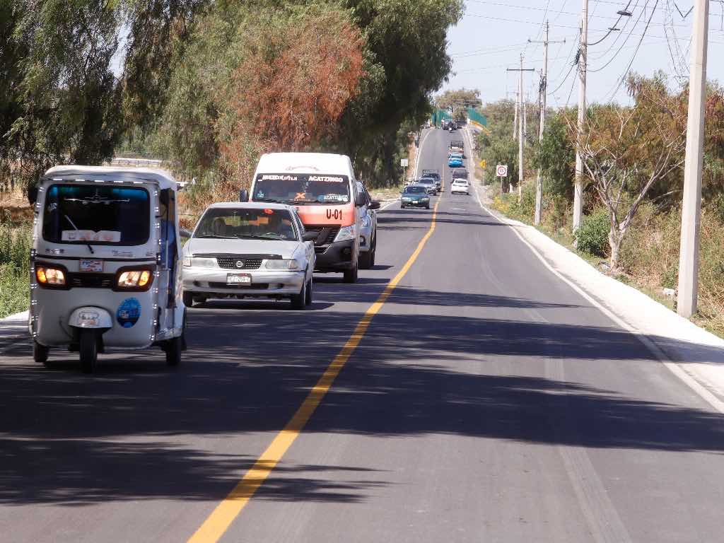 Inauguran la reconstrucción de la carretera Acatzingo- Huixcolotla