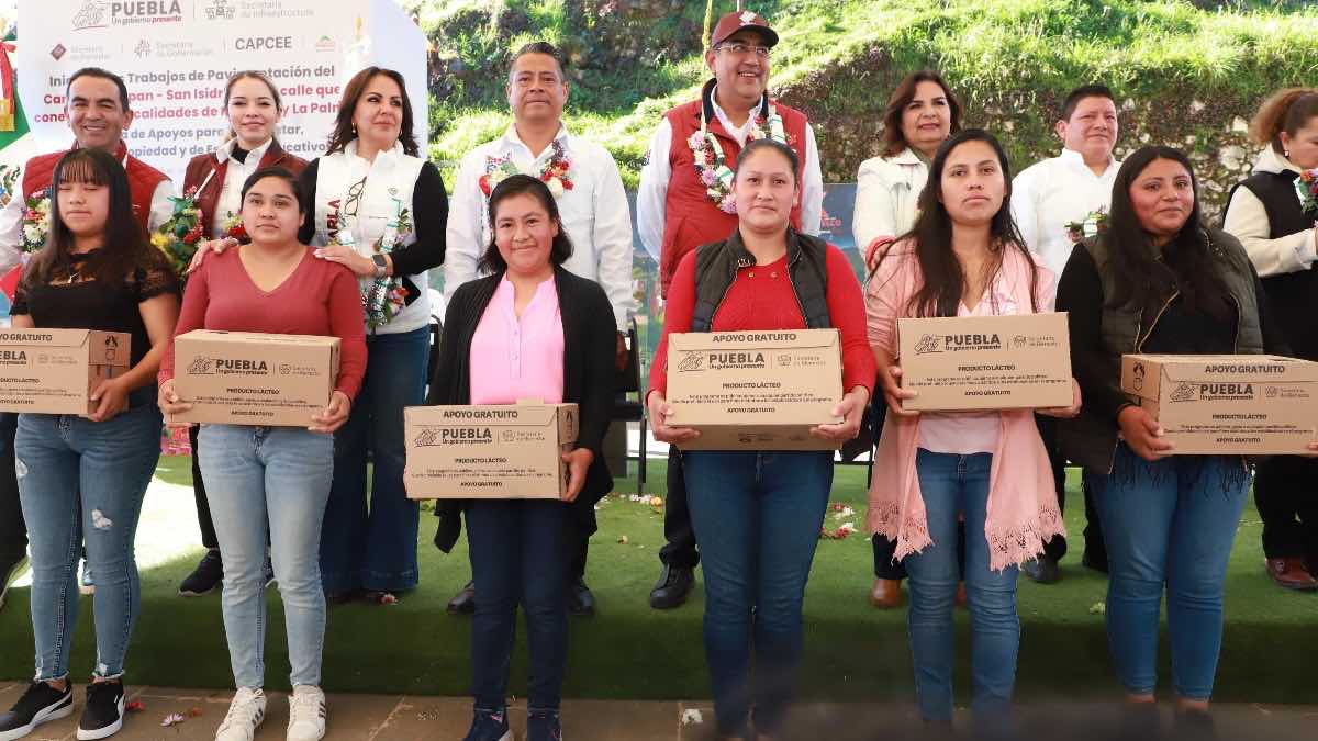 Entregan acciones de bienestar a familias de Xiutetelco