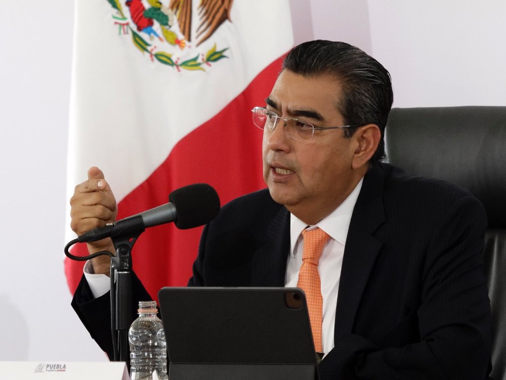 Acusa Sergio Salomón tintes políticos en conflicto en la Vía Atlixcáyotl