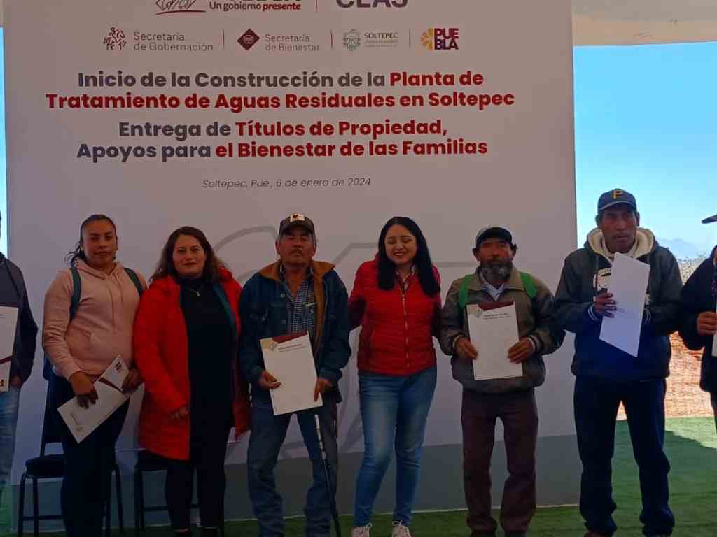 Entregan títulos de propiedad a vecinos de Cañada Morelos