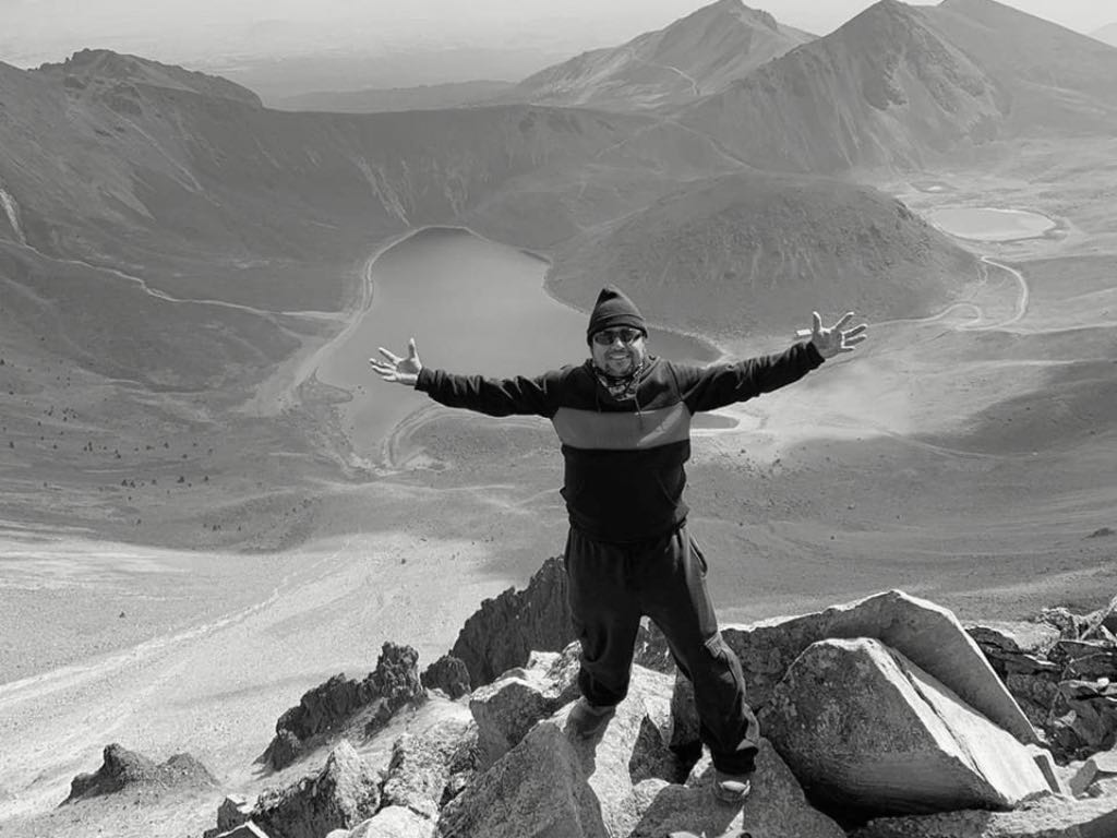 Hallan muerto al guía de la expedición en el Pico de Orizaba; falta un alpinista por ubicar