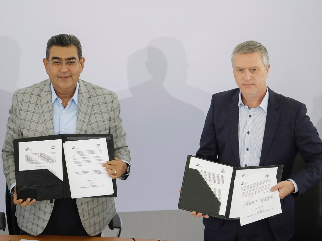 Invertirá Volkswagen 942 mdd para producir autos eléctricos en Puebla