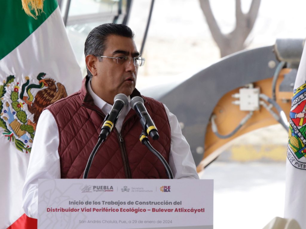 Pide gobernador priorizar causa de Morena por encima de candidatos