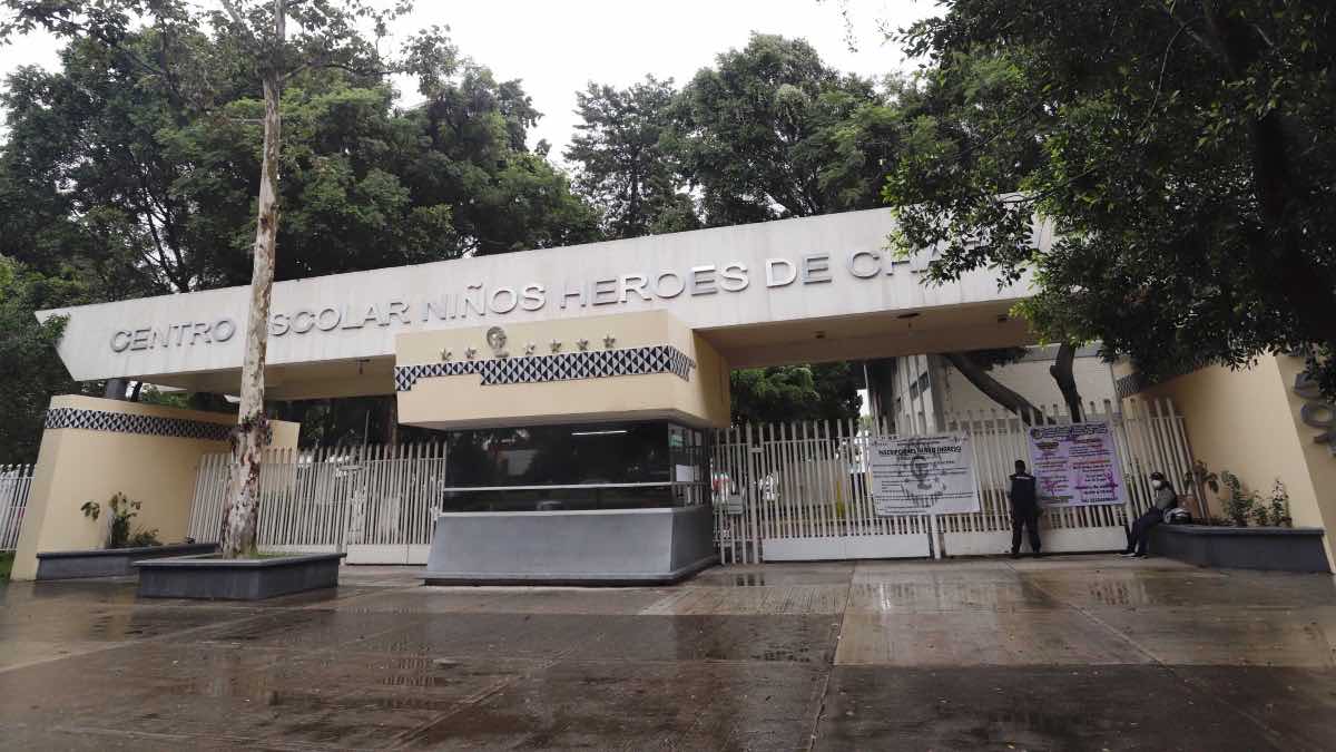 Van más de 2 mdp para el retiro del puente peatonal en el CENHCH