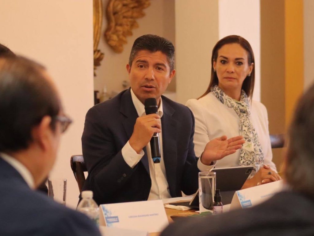 Califica Lalo Rivera como una "triste realidad" la salud en estado de Puebla