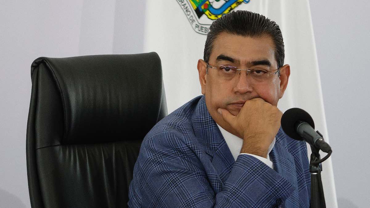 Señala Sergio Salomón que denuncias de la oposición son para “ganar votos fáciles”