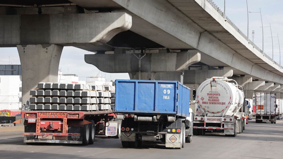 Inician trabajos de rehabilitación de un tramo de la autopista México-Puebla