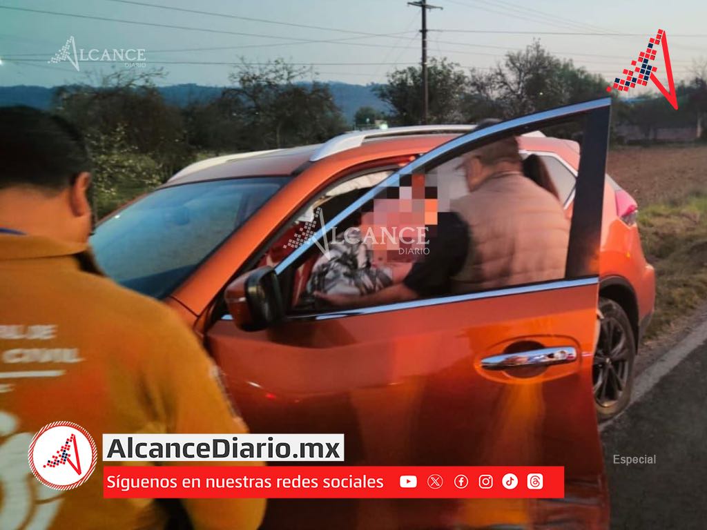 Choque entre partículares deja a mujer lesionada en Tlatlauquitepec