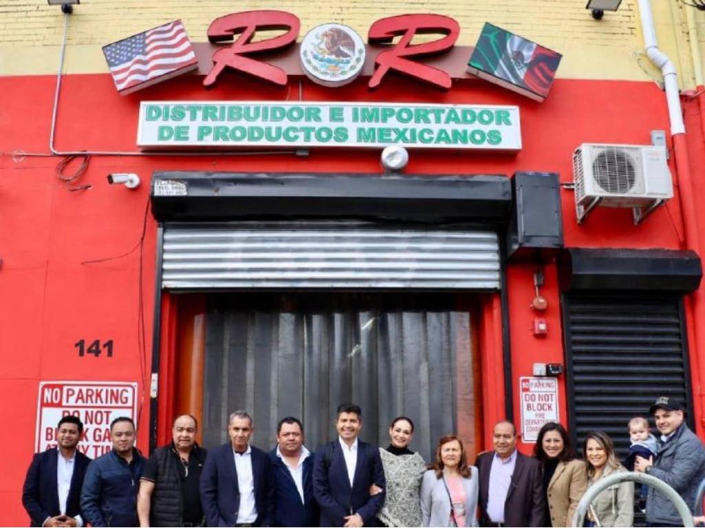 Destaca Eduardo Rivera necesidad de cooperación binacional en encuentro con Migrantes