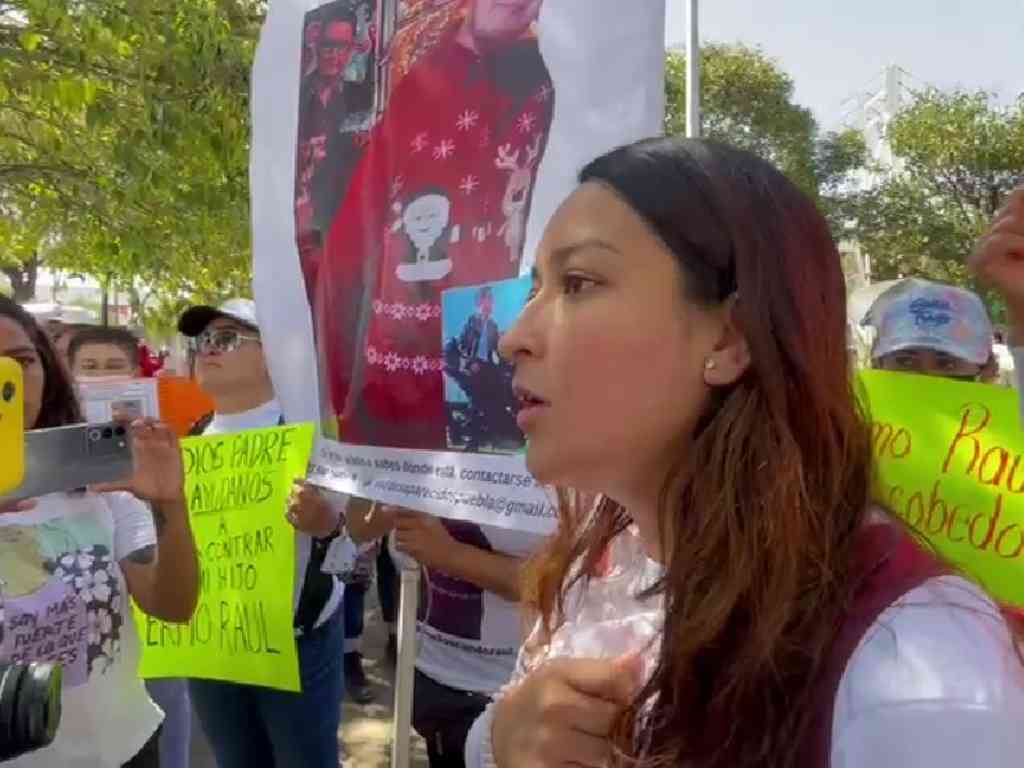 Hermana de Raúl López pide a mamá de Ulises que ayude a dar con su paradero
