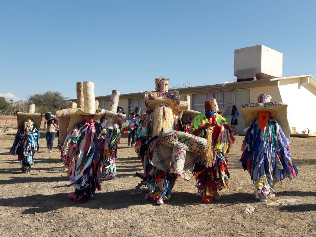 Impulsa escuela antorchista la cultura en Petlalcingo