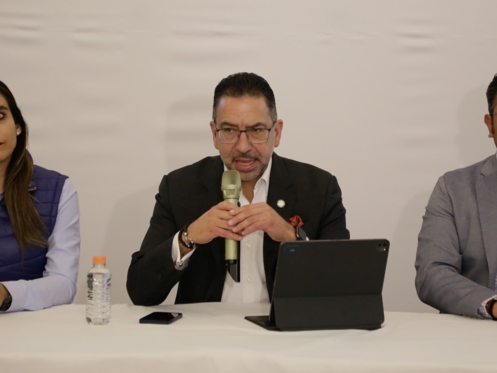 Javier Lozano avala que quiten candidatura a Néstor Camarillo y Nadia Navarro si no comprueban origen indígena