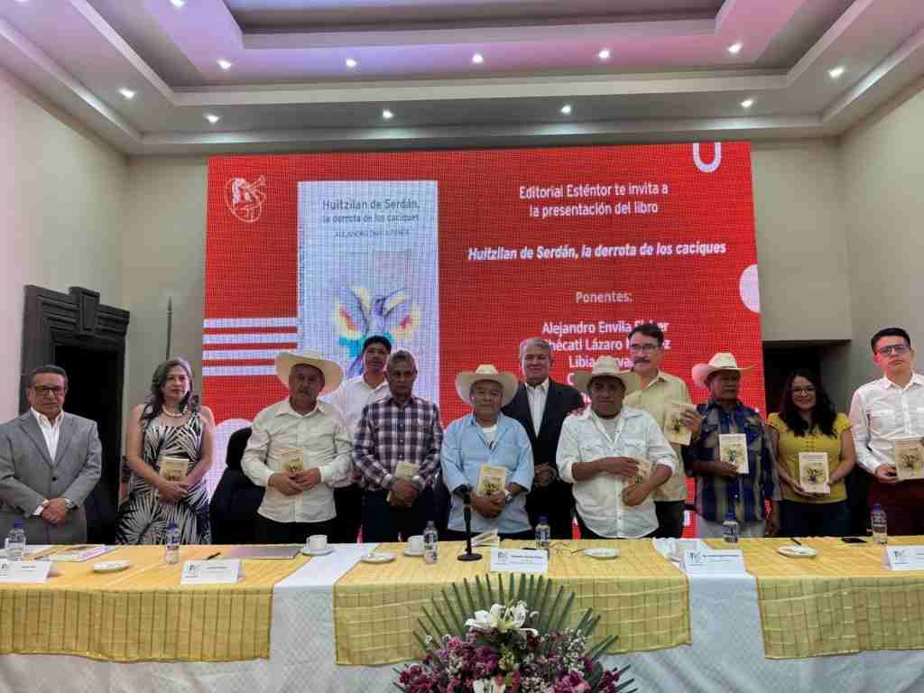 Presentan el libro “Huitzilan de Serdán, la derrota de los caciques”