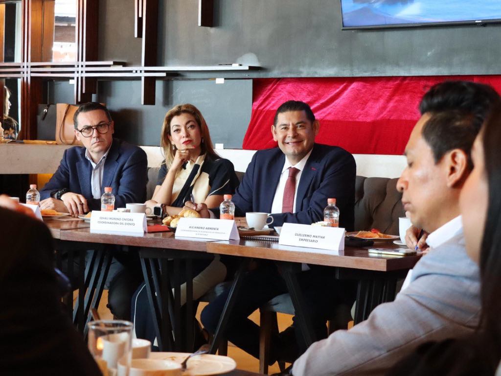 Puebla puede convertirse en capital de la electromovilidad: Armenta