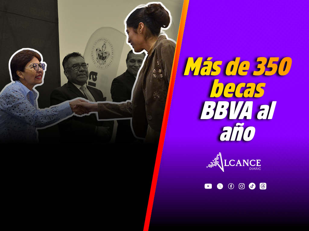 Entregan becas BBVA “Chavos que inspiran” y “Chavos con discapacidad que inspiran” a estudiantes BUAP