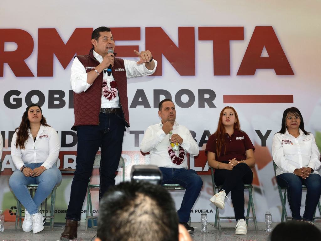 Asegura Alejandro Armenta que por desesperación panistas hacen montajes