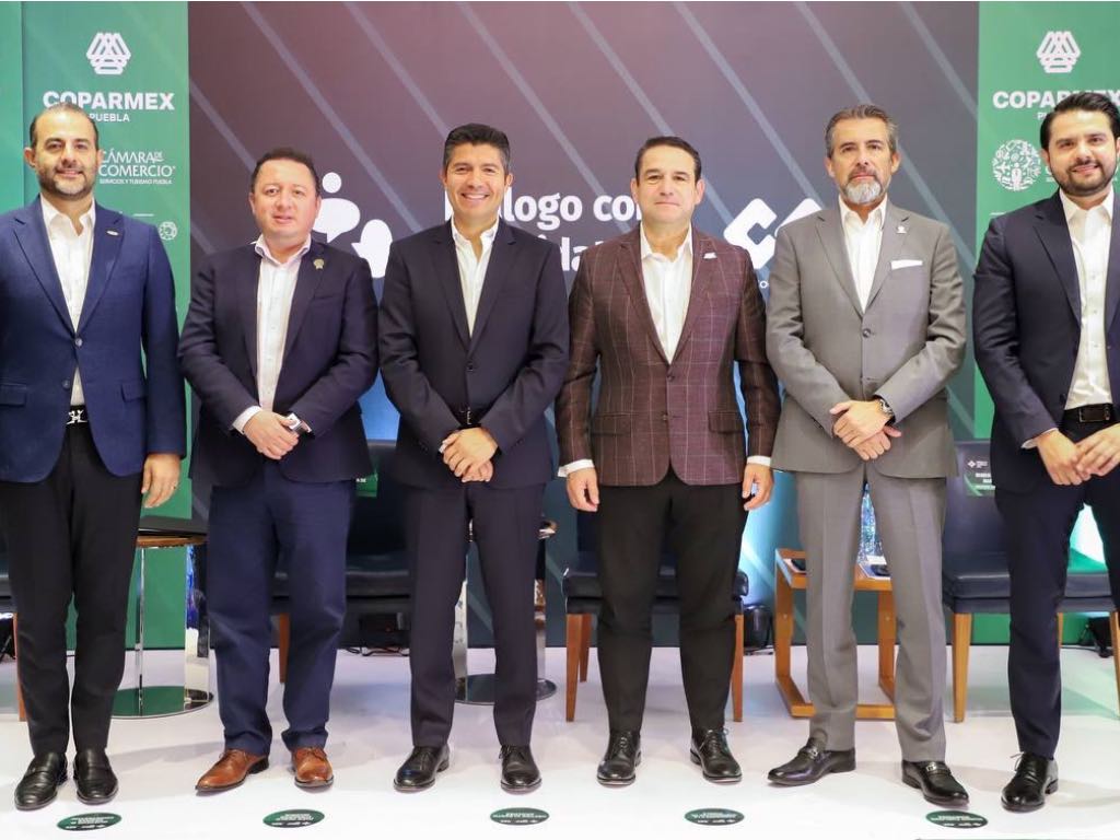 “No los voy a desconocer”, dice Lalo Rivera a empresarios del CCE