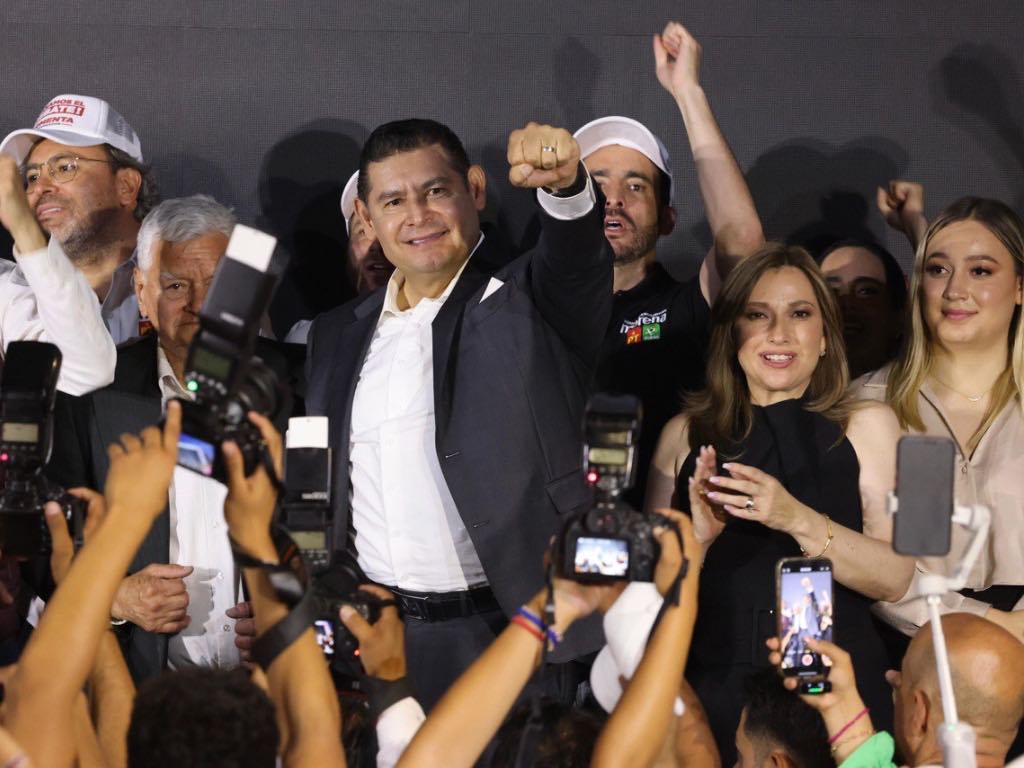 Agradece Alejandro Armenta apoyo a ciudadanos tras el debate por la gubernatura