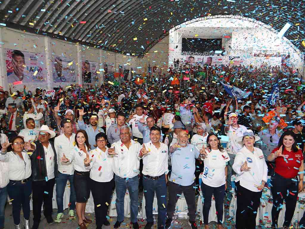 Las agresiones no detendrán el buen rumbo: Aristóteles Campos y Lalo Rivera en cierre de campaña
