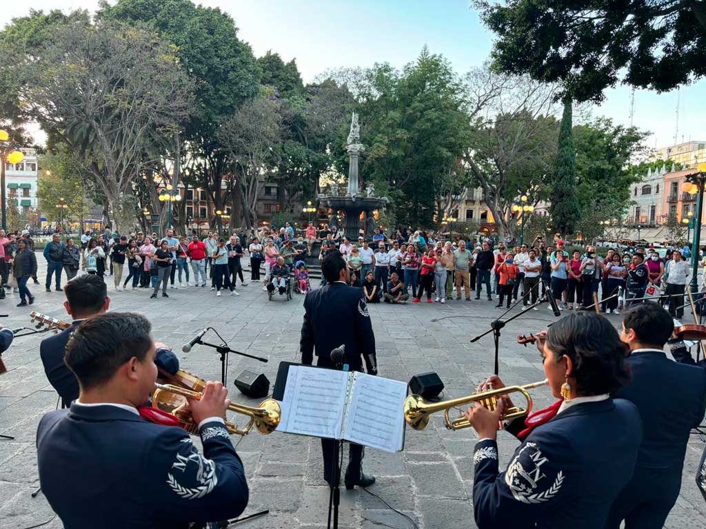 Mariachi-Antorchista