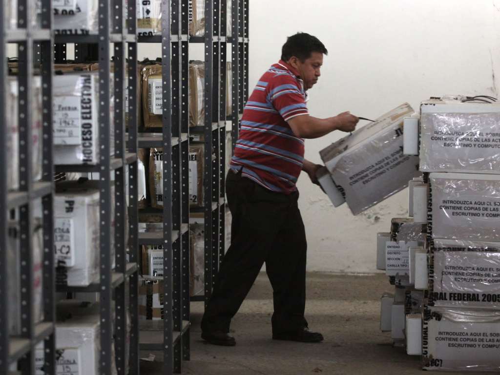 Roban 2 mil boletas en la colonia Del Valle; serían ocupadas el 2 de junio