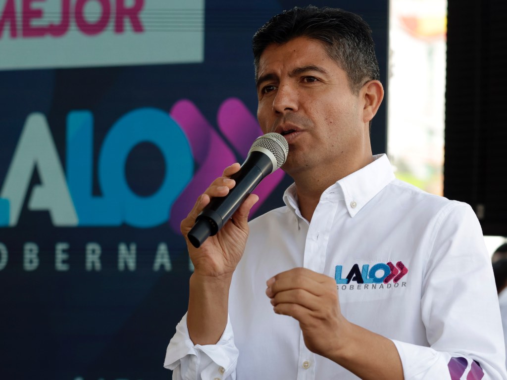 Se declara Eduardo Rivera listo para participar en el debate