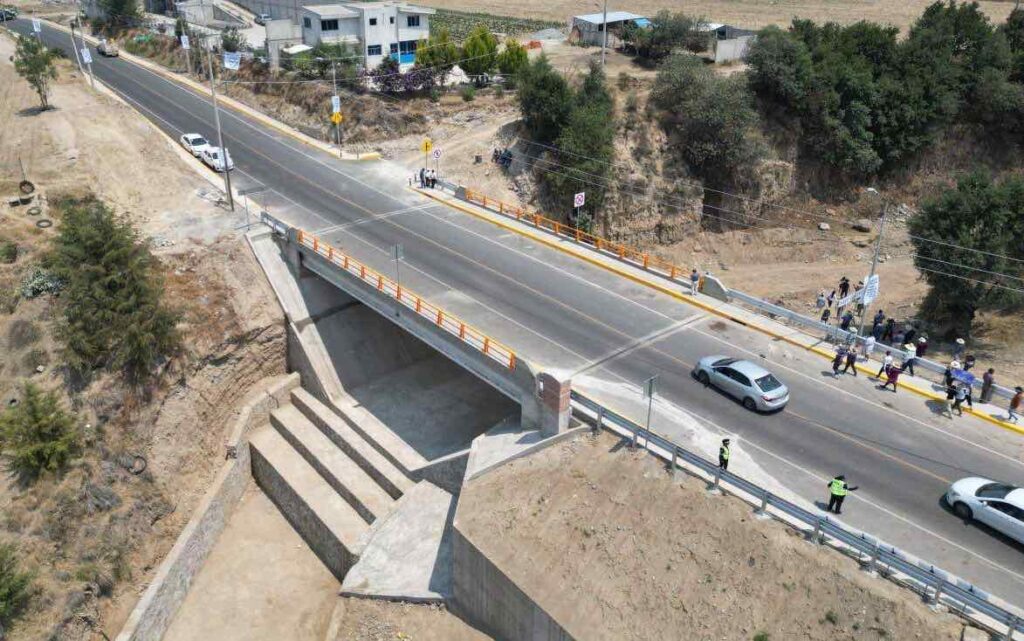 Reabren acceso a San Miguel Espejo tras rehabilitación de puente