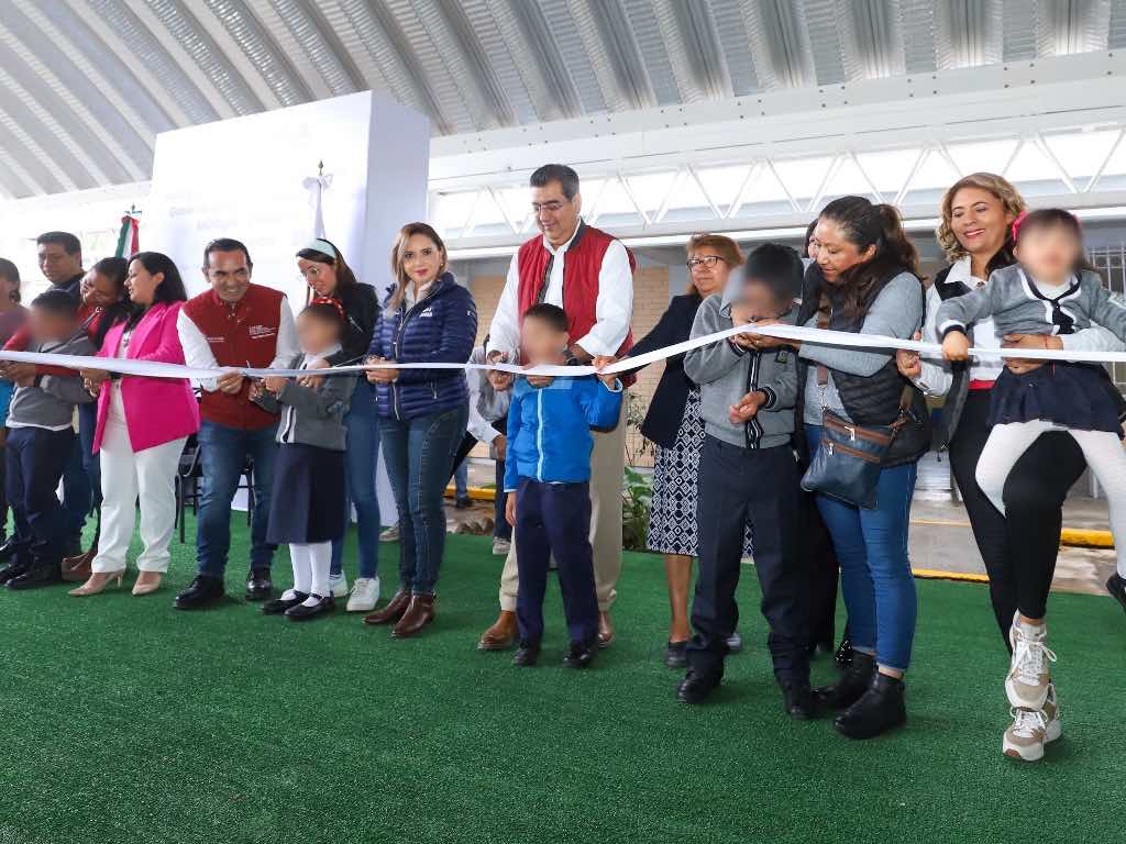 El Centro de Atención Múltiple "Yolojpili" es inaugurado totalmente rehabilitado