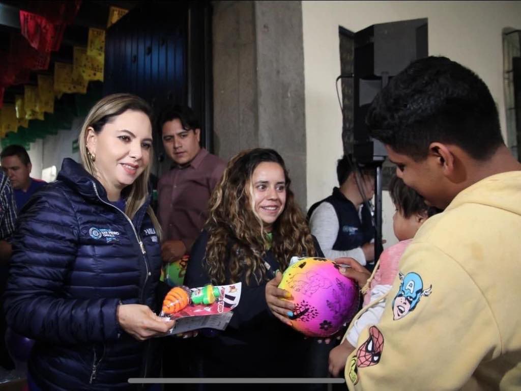 Con más de 3 mil niños y niñas celebran el Festival DIFundiendo Sonrisas en San Pedro Cholula