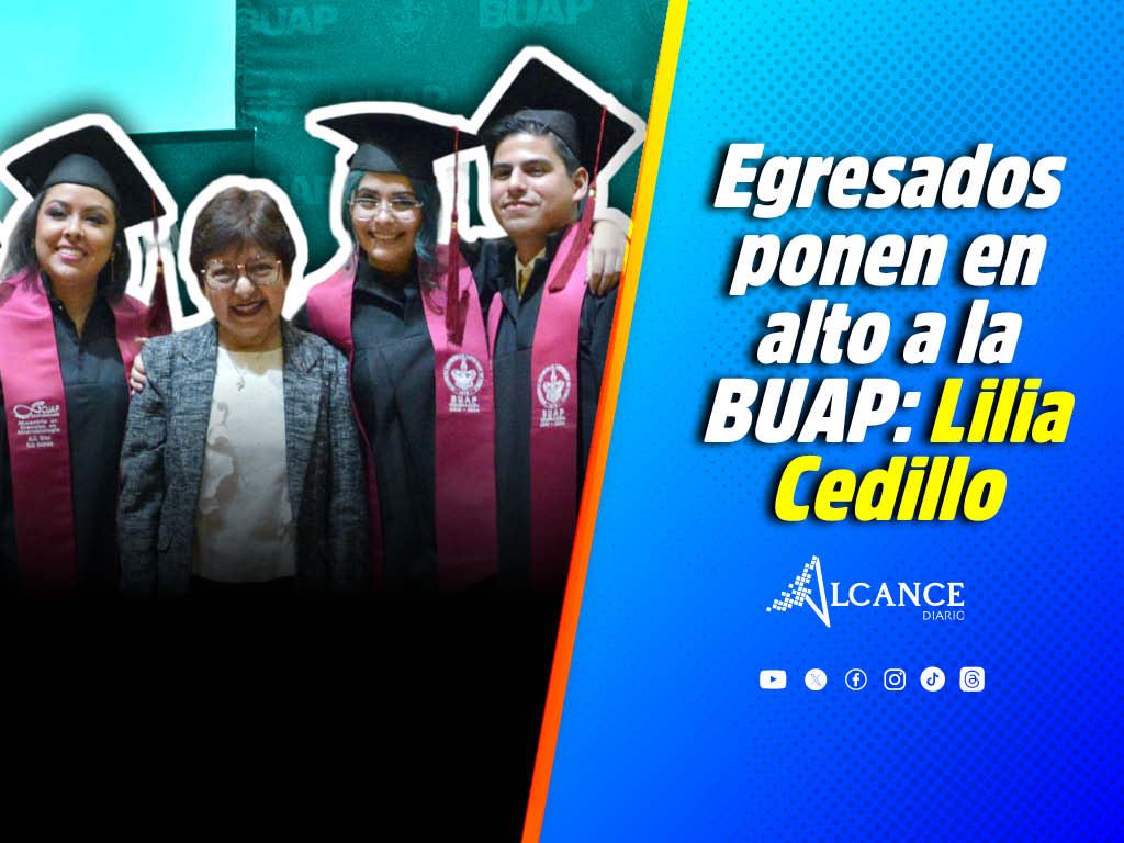 Felicita Lilia Cedillo a graduados de Microbiología y nivel medio superior