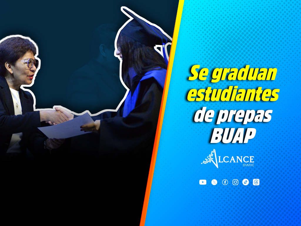 Se gradúan estudiantes de preparatorias de la BUAP